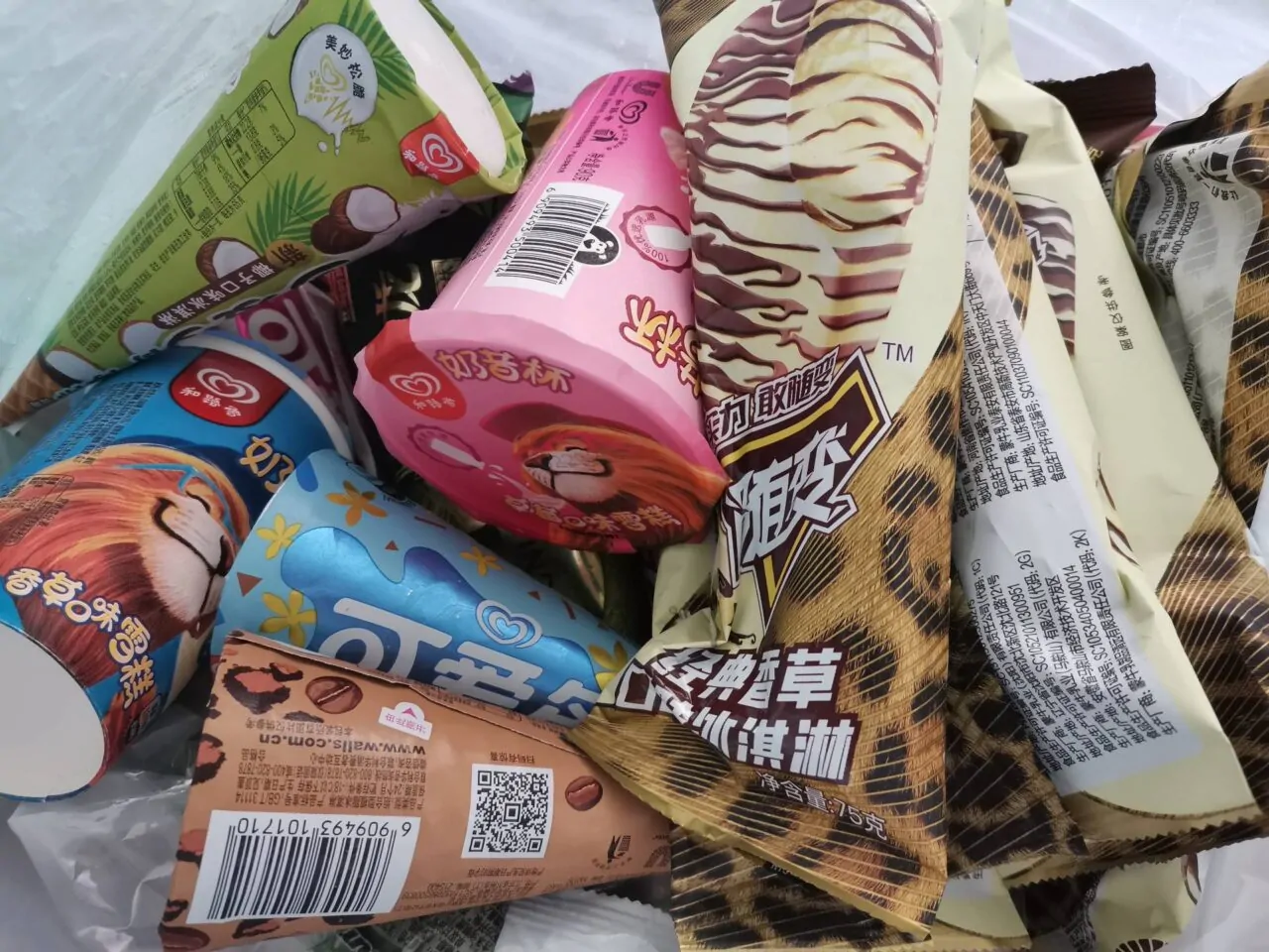 一袋子冰淇淋